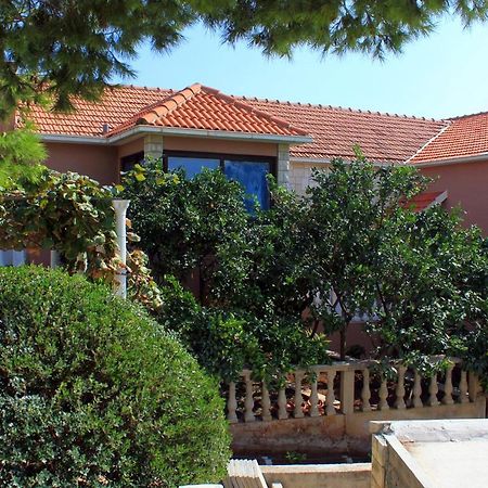 Apartments With A Parking Space Zavalatica, Korcula - 4453 المظهر الخارجي الصورة