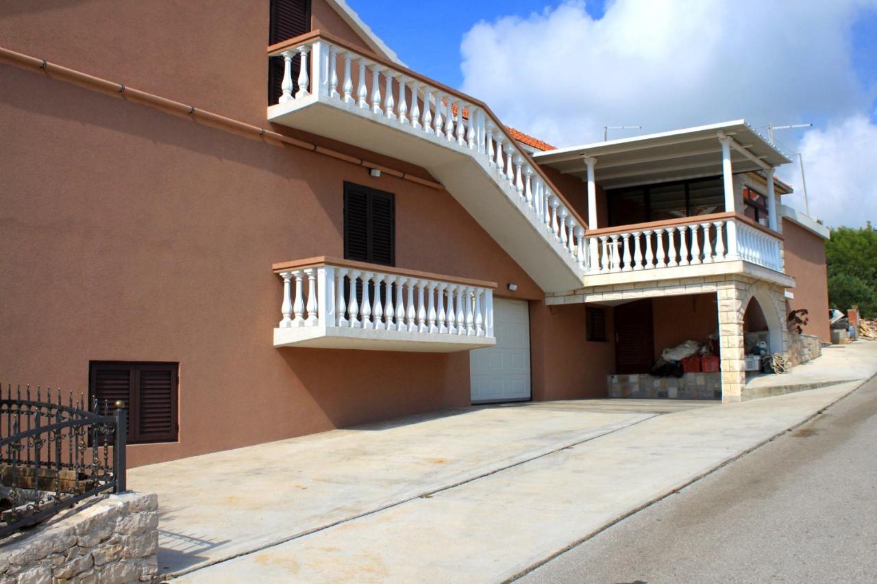Apartments With A Parking Space Zavalatica, Korcula - 4453 المظهر الخارجي الصورة