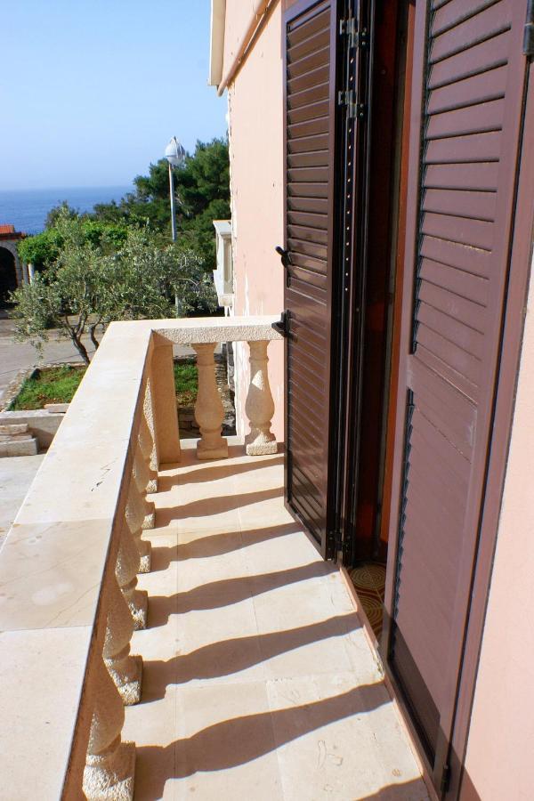 Apartments With A Parking Space Zavalatica, Korcula - 4453 المظهر الخارجي الصورة