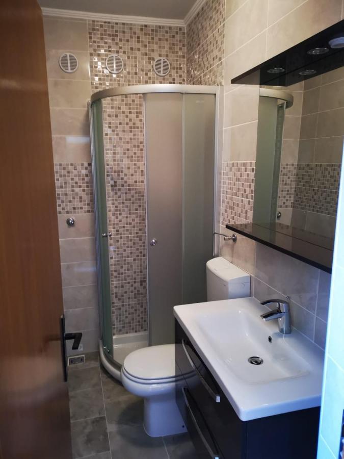 Apartments With A Parking Space Zavalatica, Korcula - 4453 المظهر الخارجي الصورة