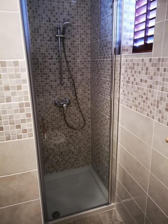 Apartments With A Parking Space Zavalatica, Korcula - 4453 المظهر الخارجي الصورة