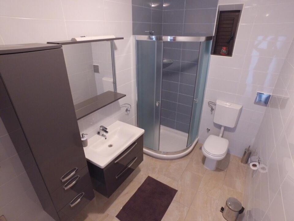 Apartments With A Parking Space Zavalatica, Korcula - 4453 المظهر الخارجي الصورة